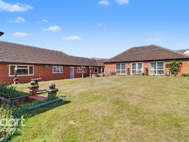 Bungalow for sale in Blyth, Costhorpe