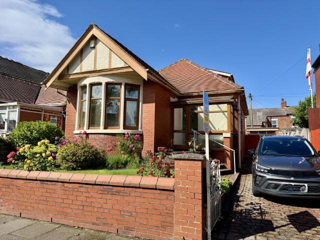 Bungalow for sale in Claremont, Blackpool