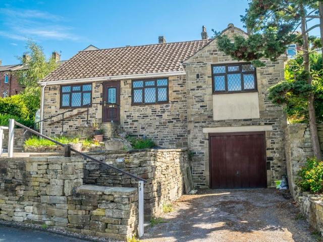 Bungalow for sale in Skelmanthorpe, West Yorkshire