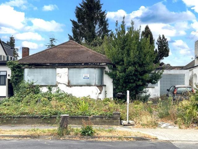 Bungalow for sale in Preston, Greater London