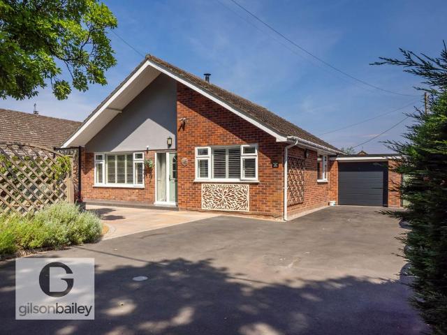 Bungalow for sale in Hemblington, Crostwick
