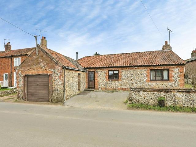 Bungalow for sale in East Tuddenham, Norfolk