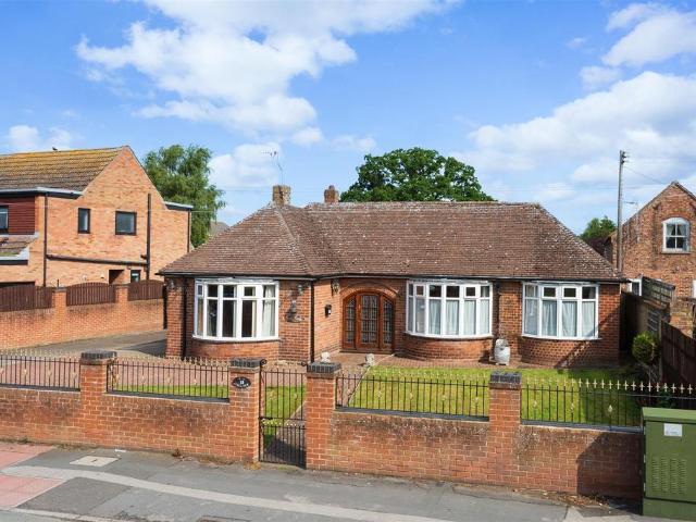 Bungalow for sale in York