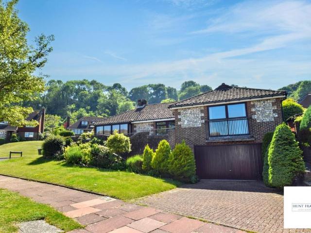 Bungalow for sale in Holywell, Eastbourne
