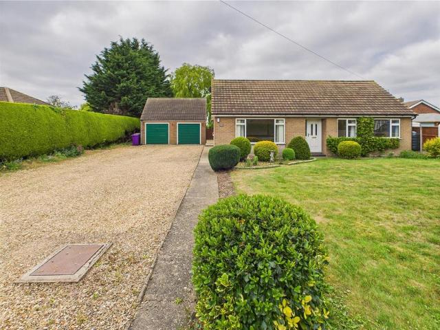 Bungalow for sale in Walcott, North Kesteven