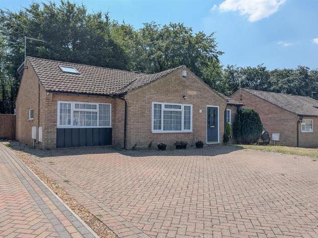 Bungalow for sale in Studlands Park, Chedburgh