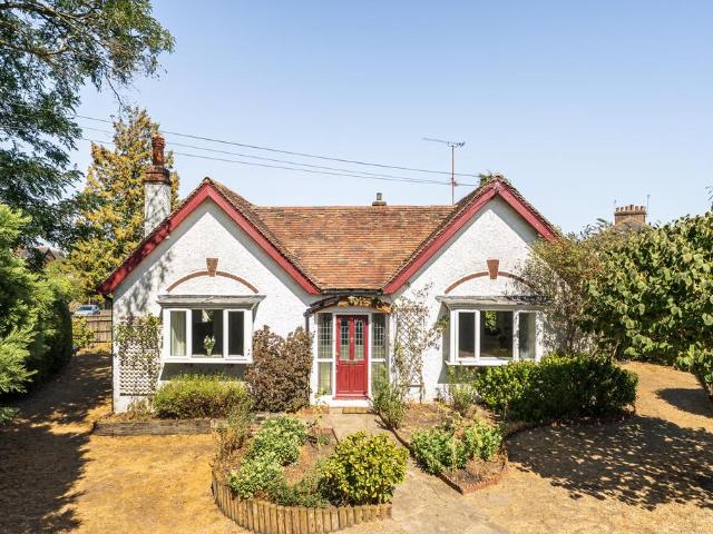 Bungalow for sale in Bessels Green, The Butts
