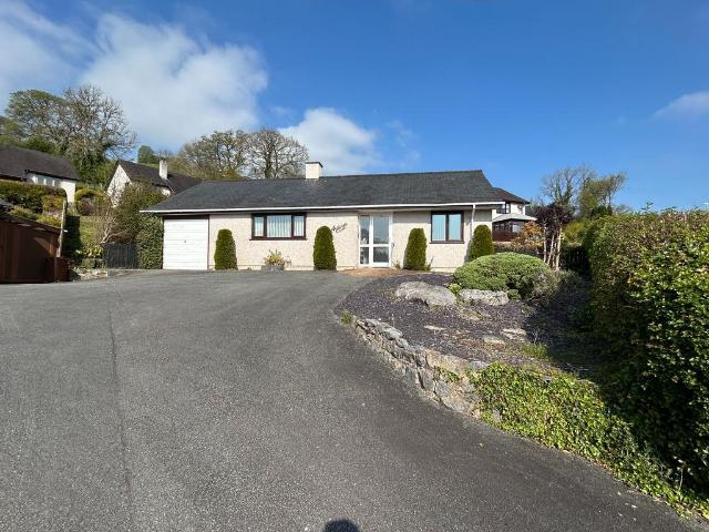Bungalow for sale in Bala