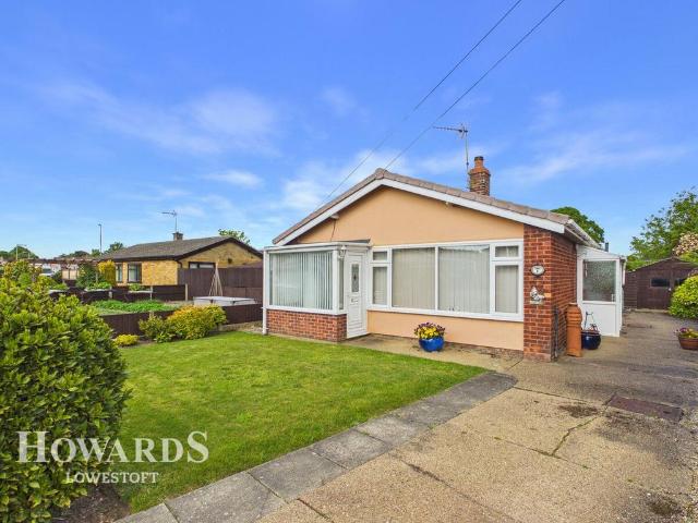Bungalow for sale in Eastbridge, Suffolk