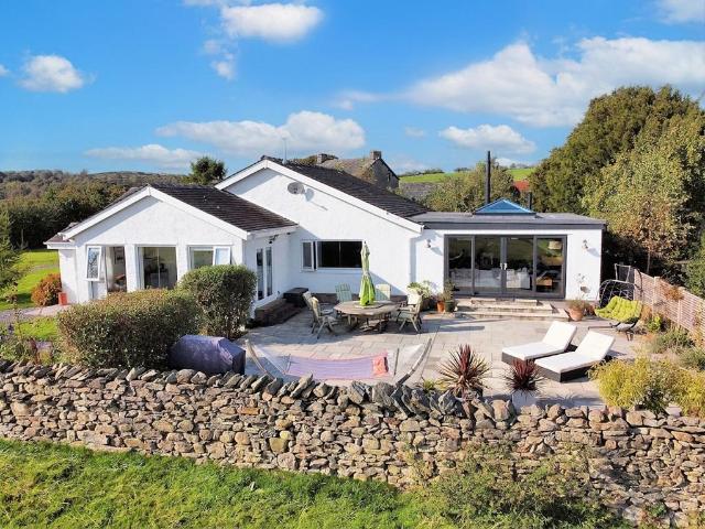 Bungalow for sale