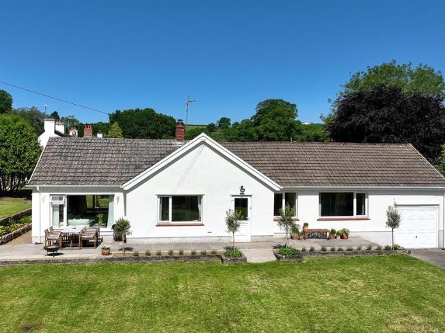 Bungalow for sale in Oxwich, Wales