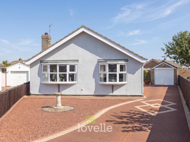 Bungalow for sale in Cleethorpes, North East Lincolnshire