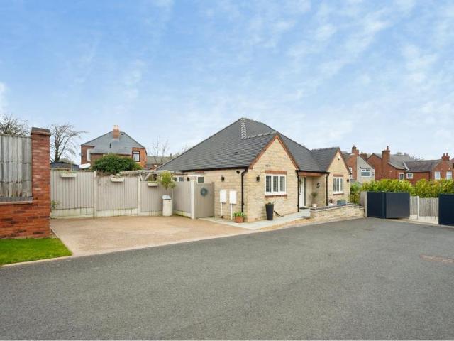 Bungalow for sale in Stonebroom, North East Derbyshire