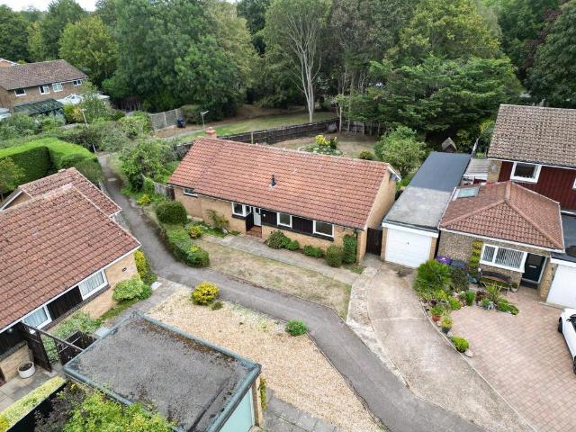 Bungalow for sale in Willian, Letchworth