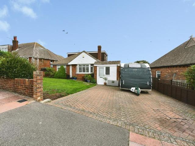 Bungalow for sale in Woodingdean, Brighton