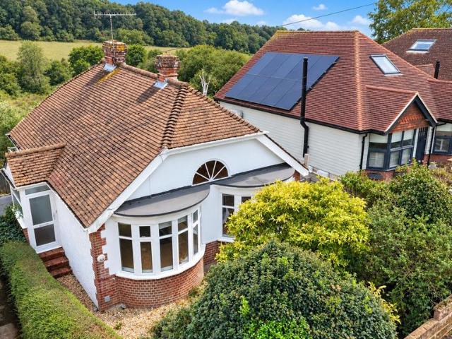 Bungalow for sale in Ore, Hastings