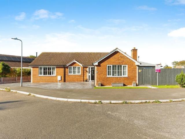 Bungalow for sale in Belleau, Lincolnshire