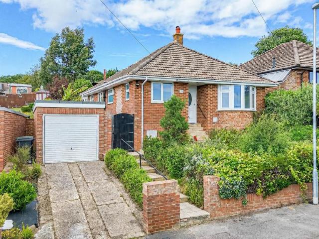 Bungalow for sale in Broomgrove, Guestling Green