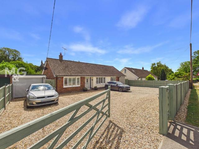 Bungalow for sale in Norton Little Green, Bedingfield