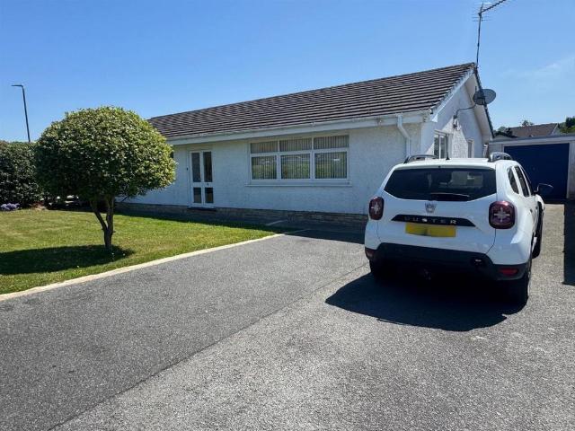 Bungalow for sale in Trefeurig, Penrhyn-coch