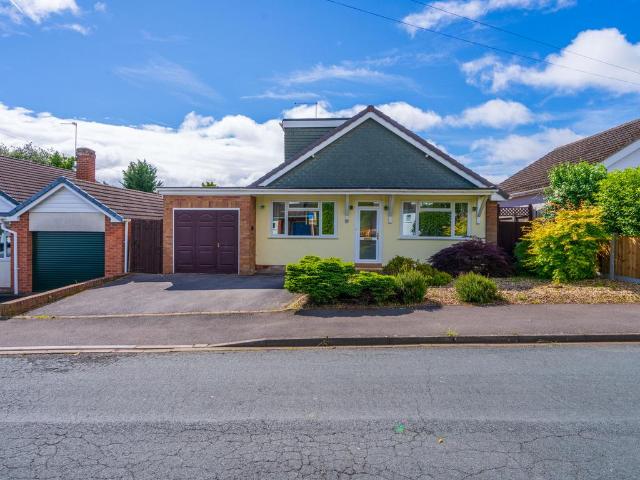 Bungalow for sale in Rushock, Worcestershire