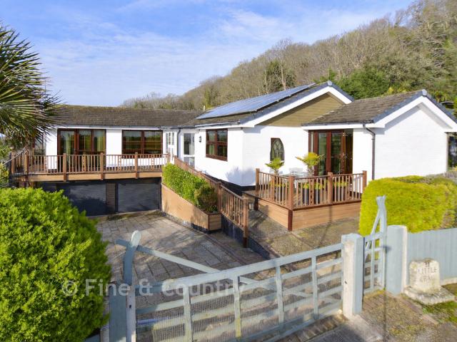 Bungalow for sale in Steephill, Ventnor