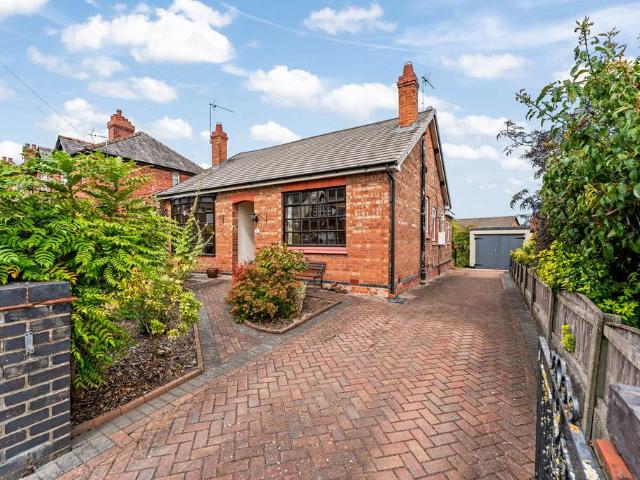 Bungalow for sale in Davenham