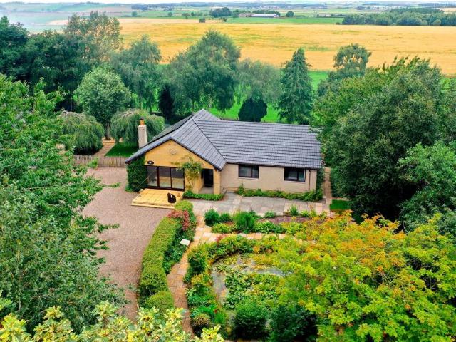 Bungalow for sale in Libberton, Scotland