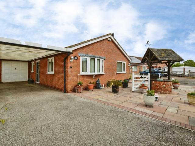 Bungalow for sale in Belleau, Lincolnshire