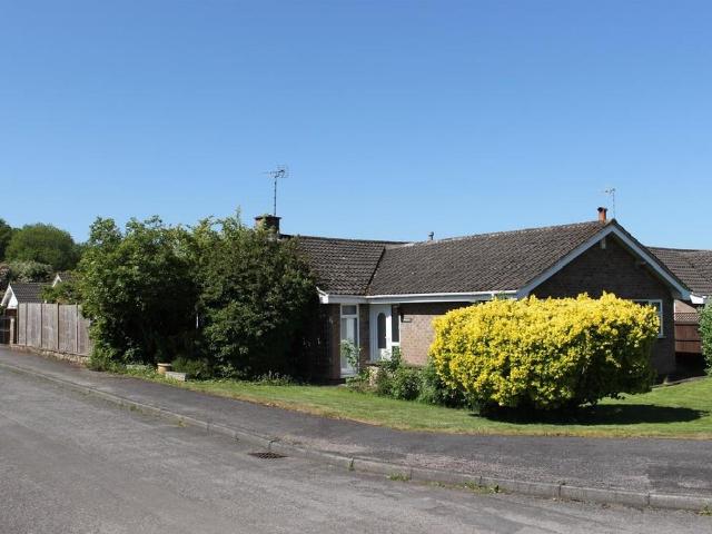 Bungalow for sale in Caldermill, East Midlands
