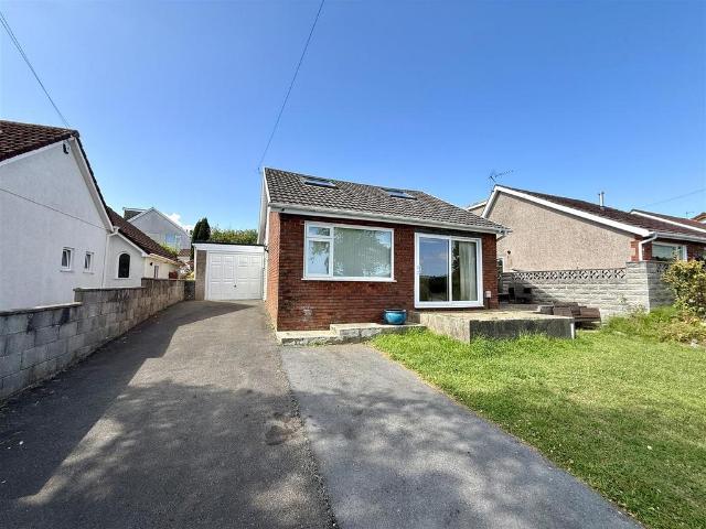 Bungalow for sale in Dunvant, Wales