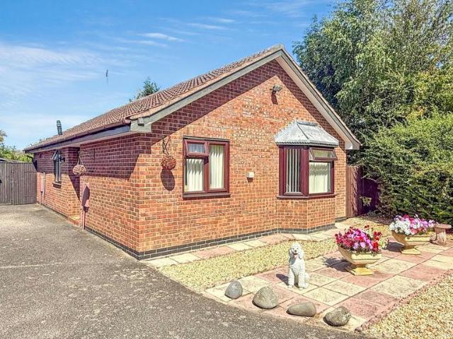 Bungalow for sale in Four Gotes, Cambridgeshire