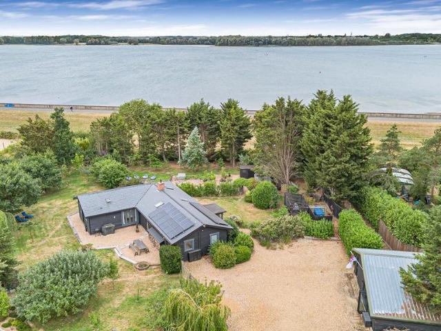 Bungalow for sale in Grafham, Huntingdon