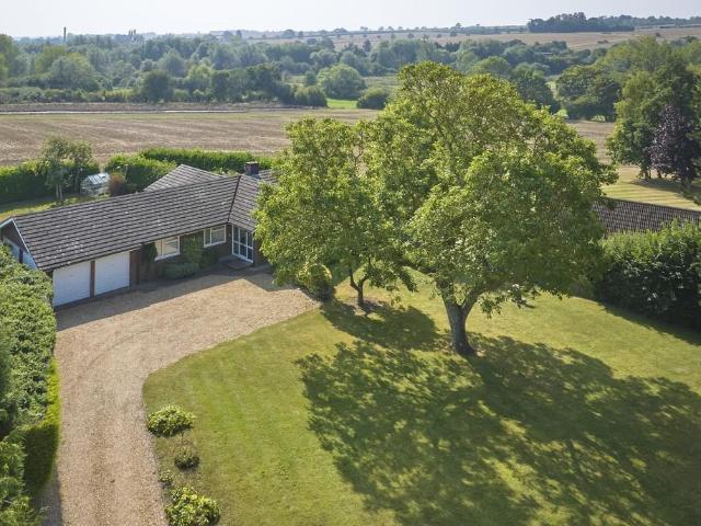 Bungalow for sale in Chedburgh, Suffolk