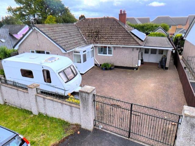 Bungalow for sale in Berry Hill, Bromsberrow Heath