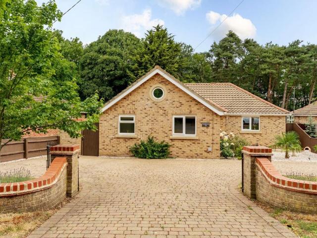 Bungalow for sale in Barway, Cambridgeshire