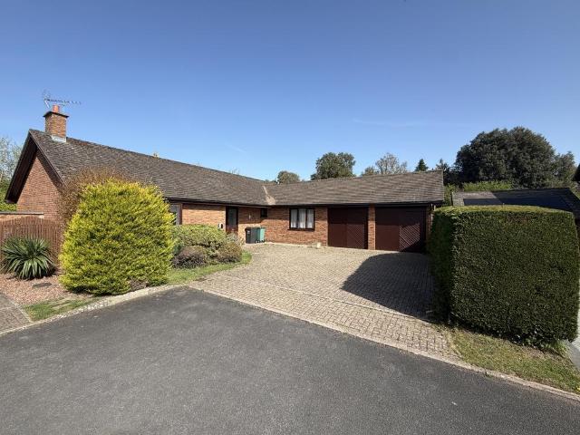 Bungalow for sale in Sherford, Rumwell