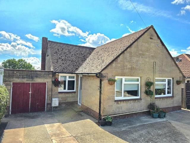Bungalow for sale in Westridge, Ryde