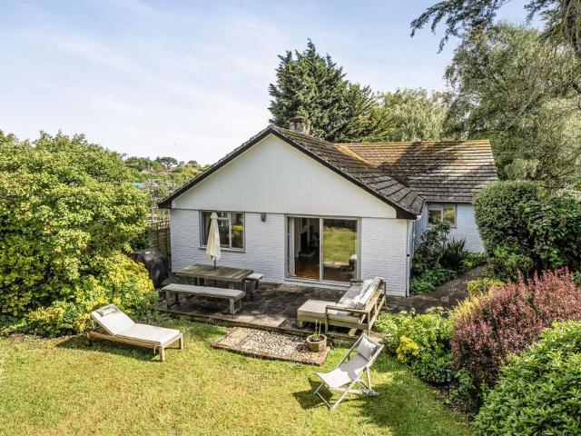Bungalow for sale in Littlecote, West Sussex