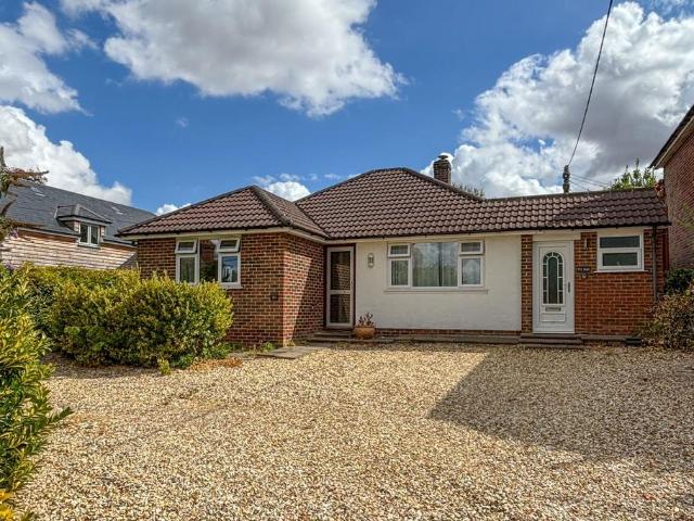 Bungalow for sale in New Alresford, Hampshire