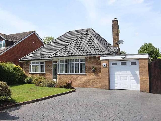 Bungalow for sale in Aldersley, Stockwell End