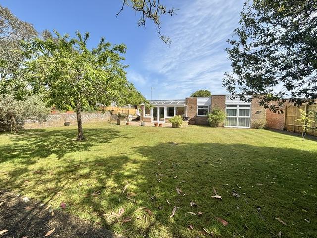 Bungalow for sale in Littlecote, West Sussex