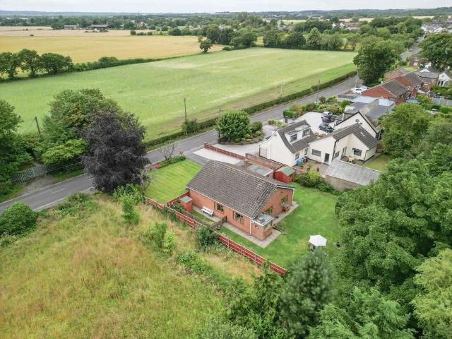 Bungalow for sale in Widnes, Parklands