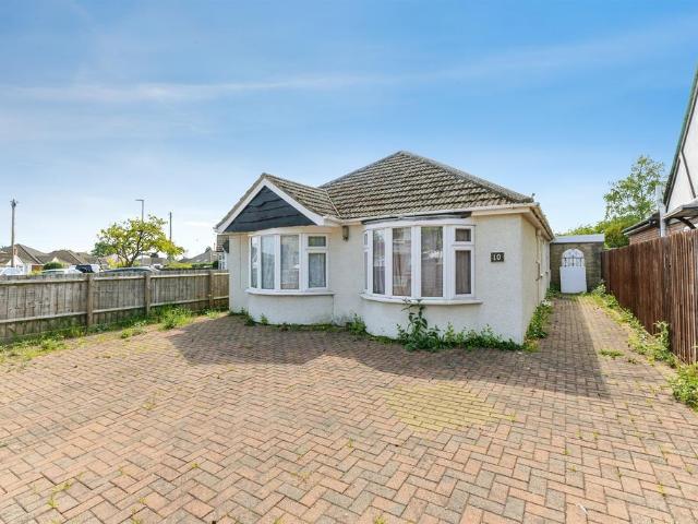 Bungalow for sale in Northampton, Northamptonshire
