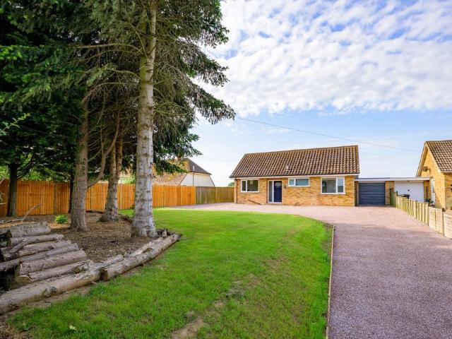 Bungalow for sale in Belleau, Lincolnshire