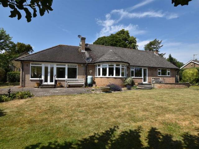 Bungalow for sale in Empingham, Rutland