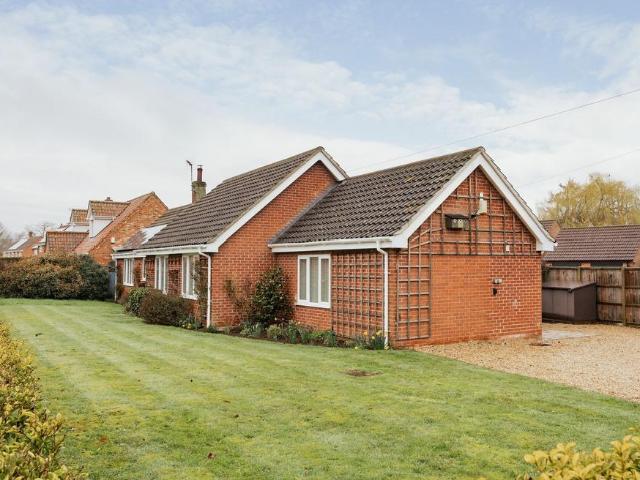 Bungalow for sale in Burgh St Peter, Norfolk
