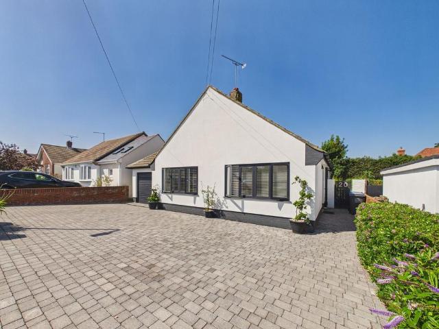 Bungalow for sale in Upton, Acol