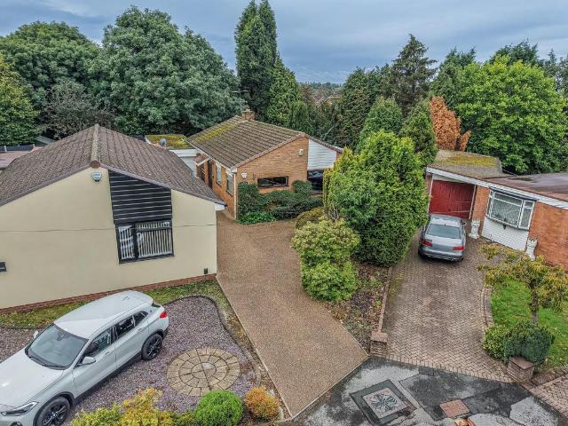 Bungalow for sale in Aldridge, West Midlands