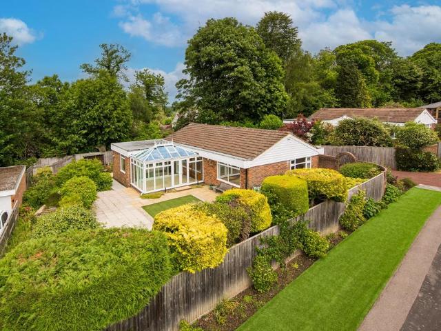 Bungalow for sale in Ramslye, Sandown Park